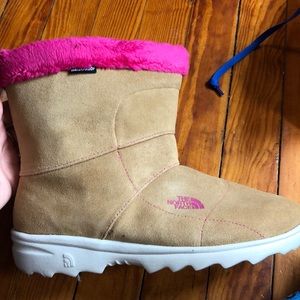 North face snow boots